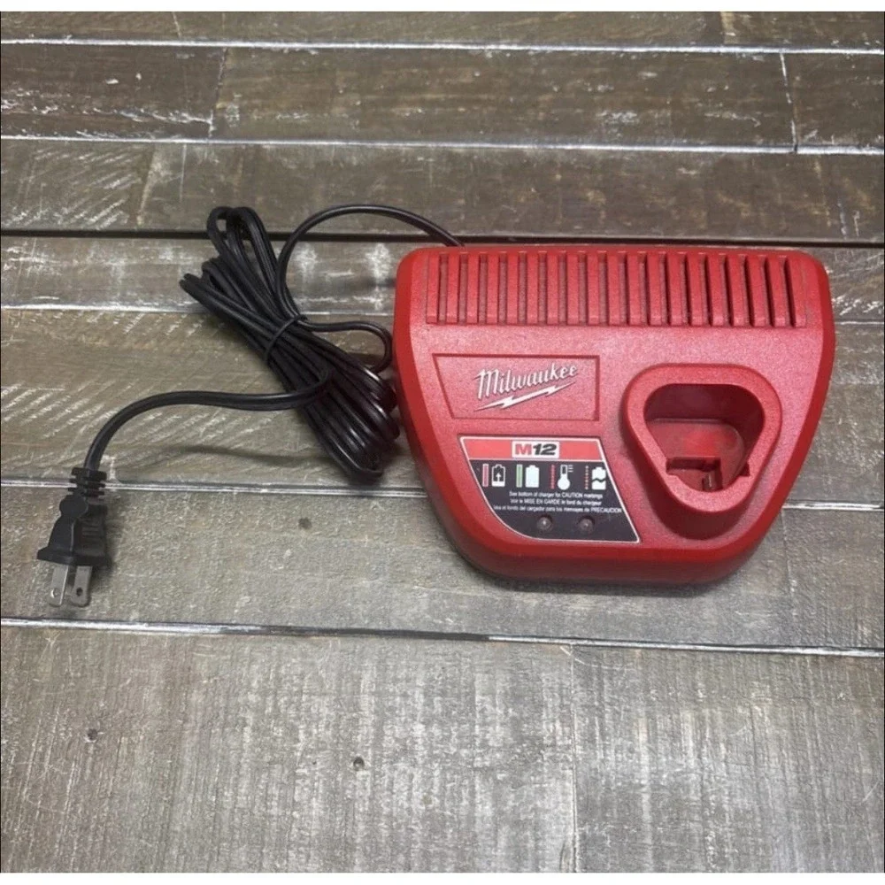 NEW Milwaukee M12 OEM Battery Charger Genuine 48-59-2401 Lithium-Ion 12 Volt 12V